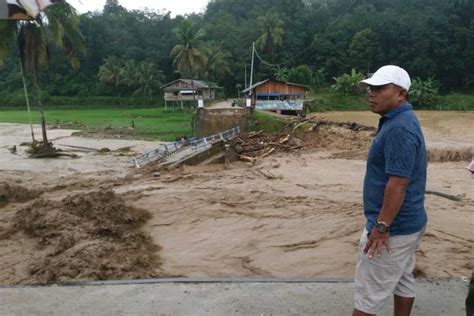 651 Rumah di Sijunjung Sumatera Barat Terendam Banjir