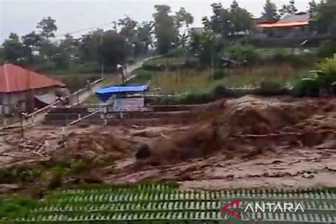 Korban Banjir Bandang Jembatan Merah dan Cikondang Sukabumi, Ribka Tjiptaning : Harus Direlokasi