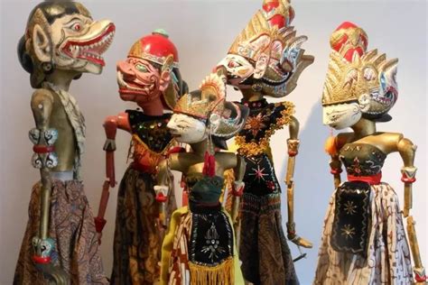 Mengenal Warisan Budaya Seni Pertunjukan Wayang Golek Sunda yang Memukau